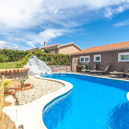 House Tomas With Pool Near Pula, Istria, Istrien Villa