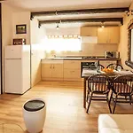 Vila House Tomas With Pool Near Pula, Istria, Istrien *